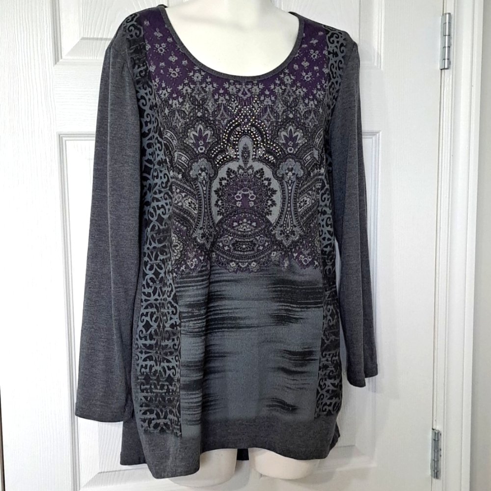 Initiatives Grey & Purple Top